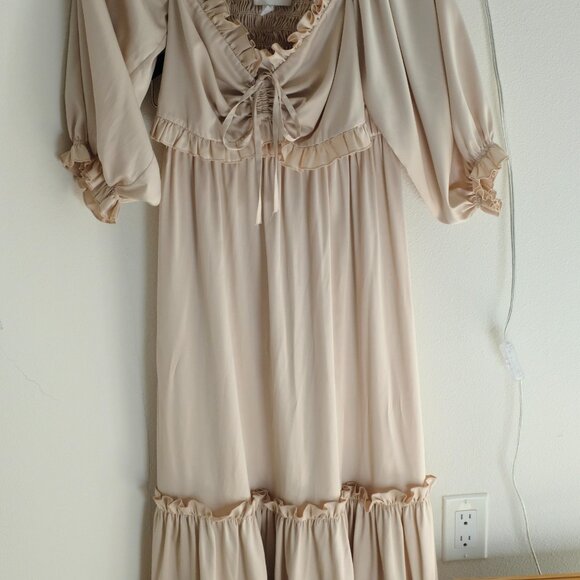 OVERTHESEA Off-Shoulder Crop Top and Maxi Skirt Beige Set - Picture 8 of 11